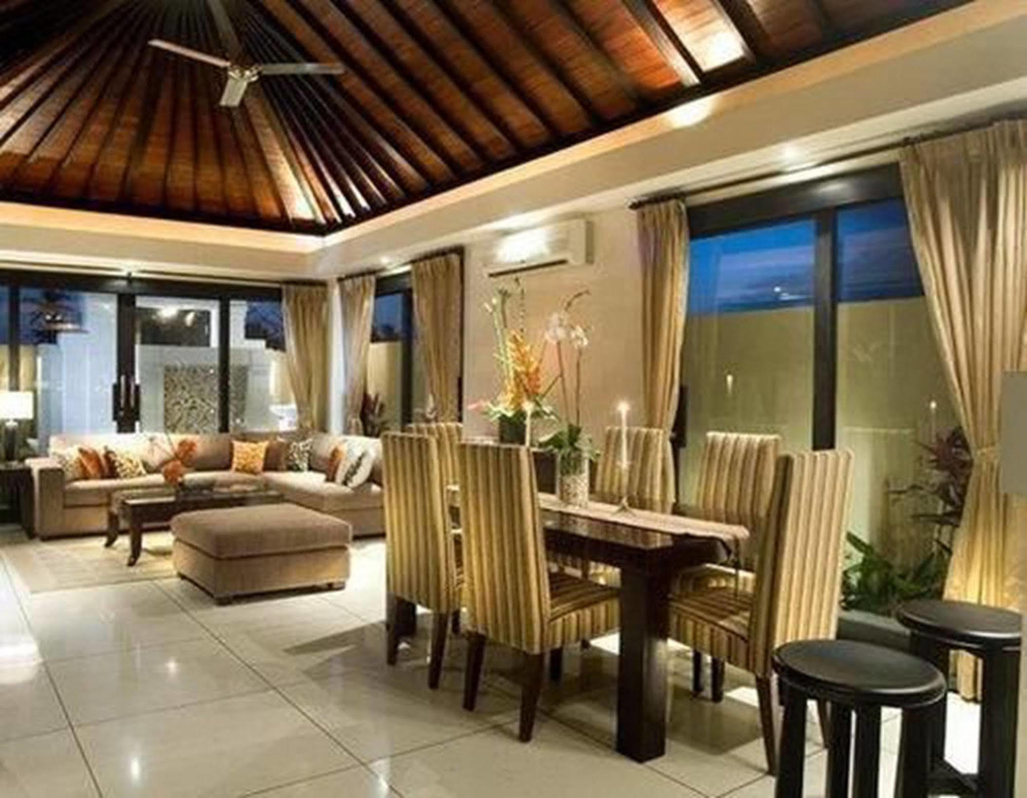 The Seri Villas Seminyak By Premier Hospitality Asia Екстер'єр фото