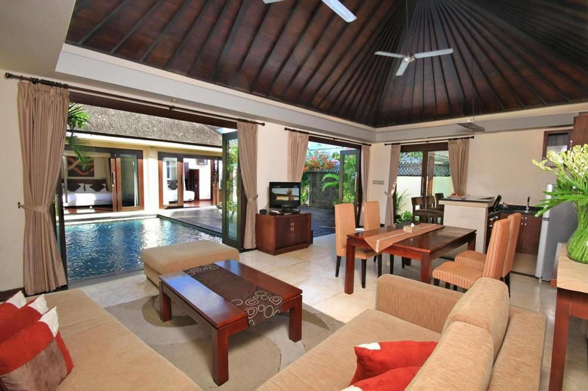 The Seri Villas Seminyak By Premier Hospitality Asia Екстер'єр фото