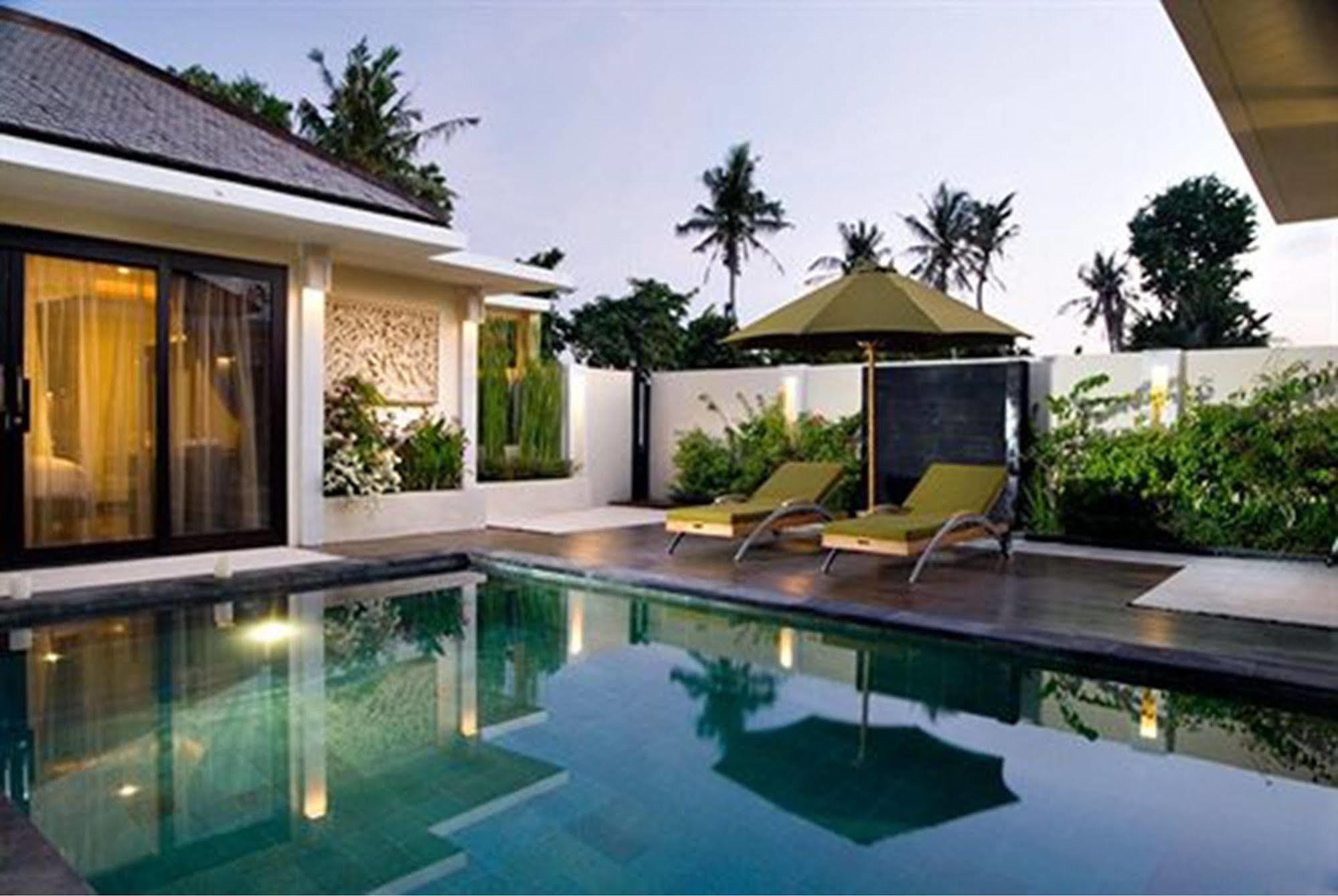 The Seri Villas Seminyak By Premier Hospitality Asia Екстер'єр фото